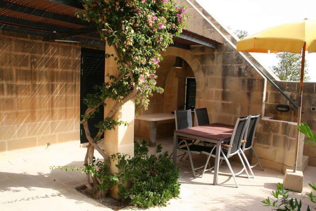 Mellieha Holiday Centre Exterior foto